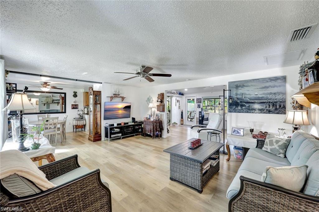 FORT MYERS SHORES - Residential