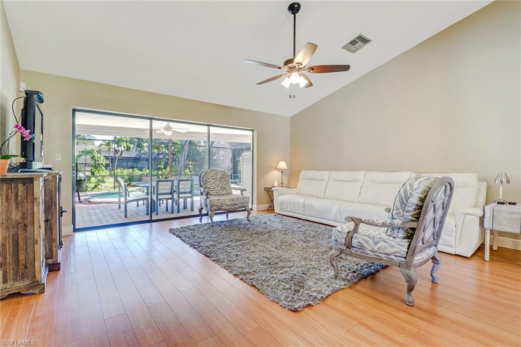 RIVER OAKS - Residential