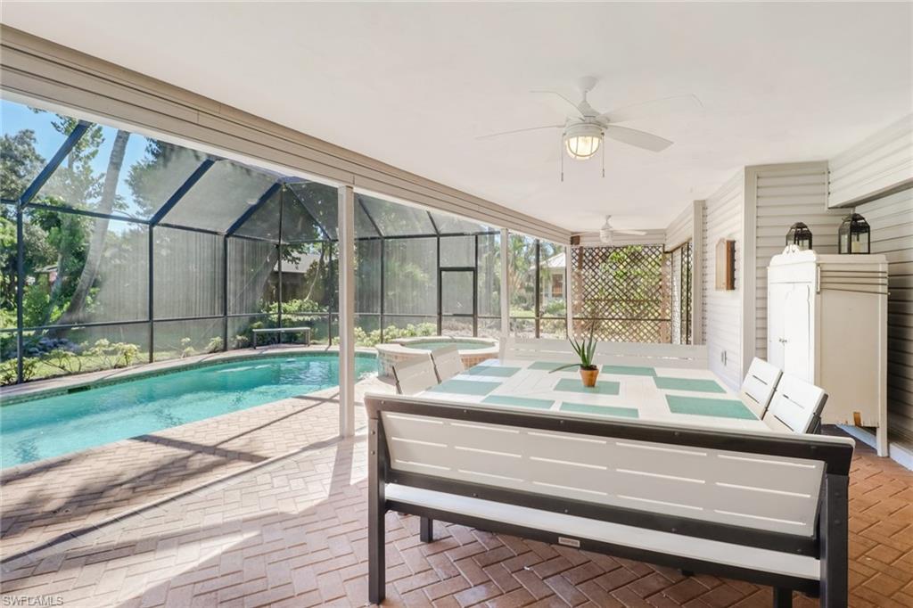 RIVER OAKS - Residential