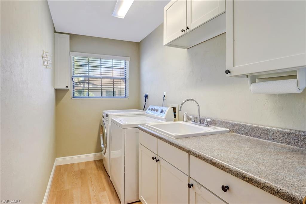 RIVER OAKS - Residential