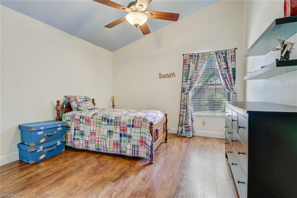 RIVER OAKS - Residential