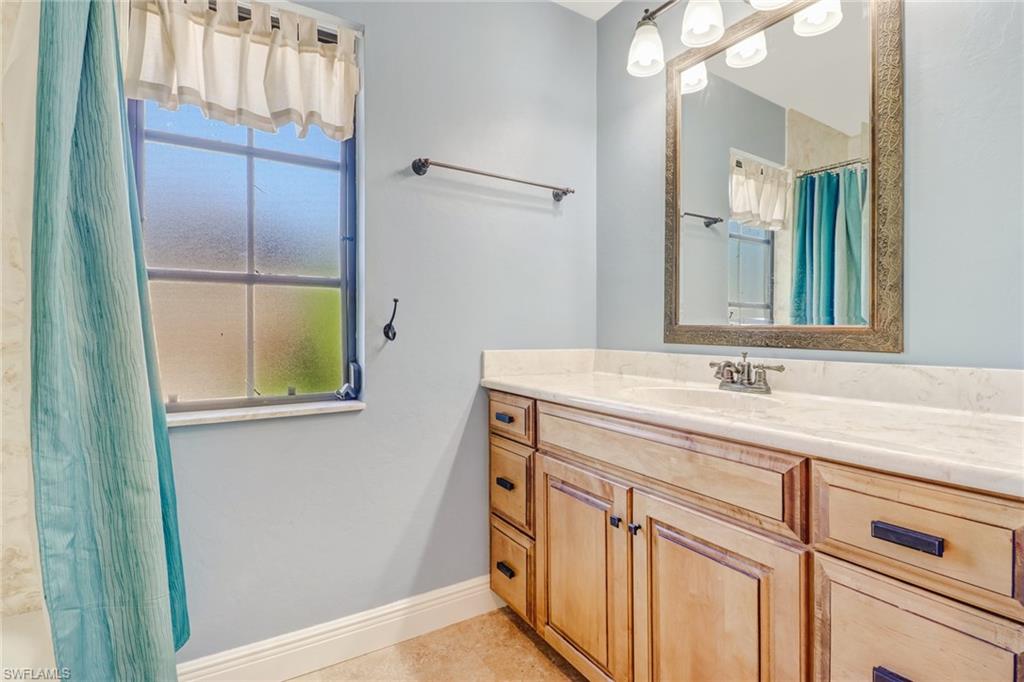 RIVER OAKS - Residential