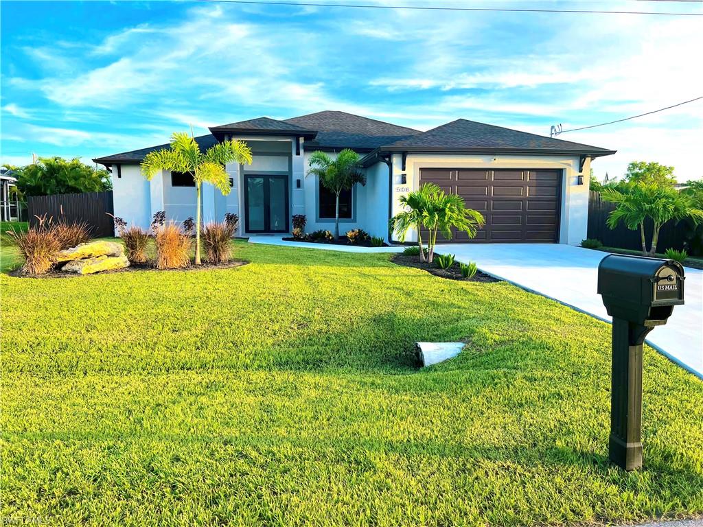 CAPE CORAL - Residential