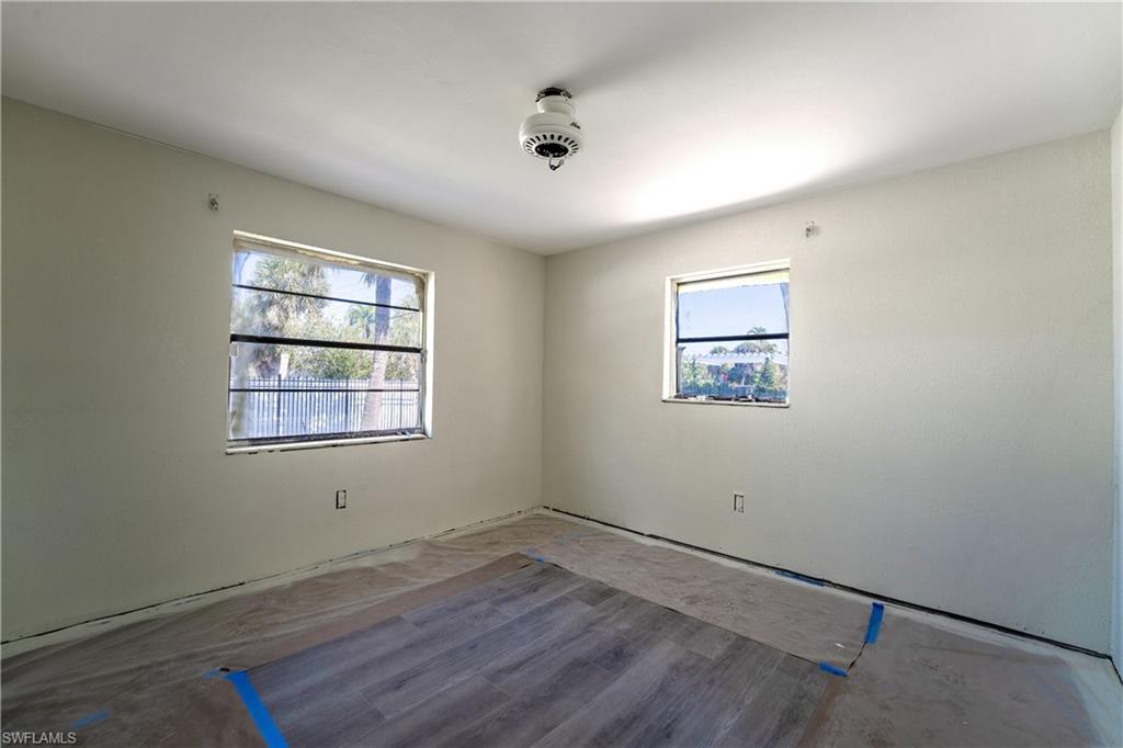 EAST ROCKS - Residential