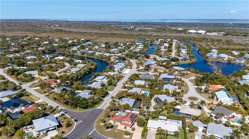 EAST ROCKS - Residential