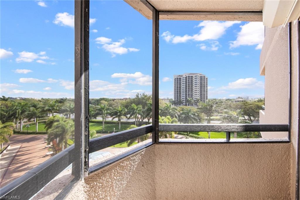 DORCHESTER - Residential