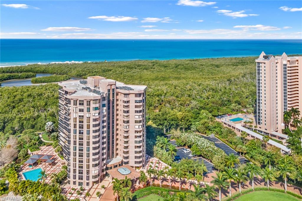 DORCHESTER - Residential