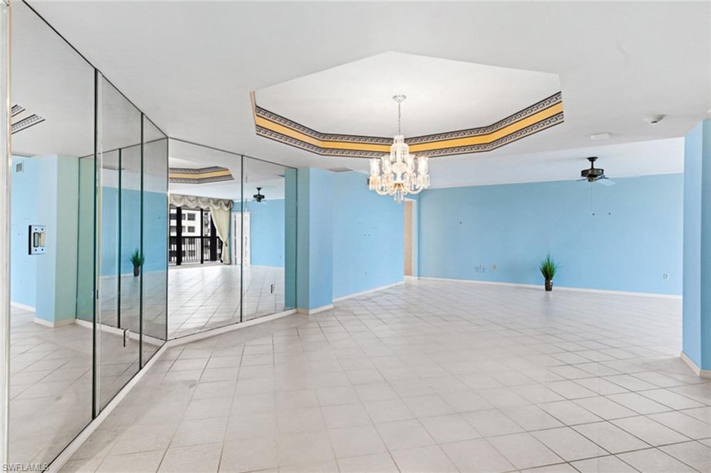 DORCHESTER - Residential