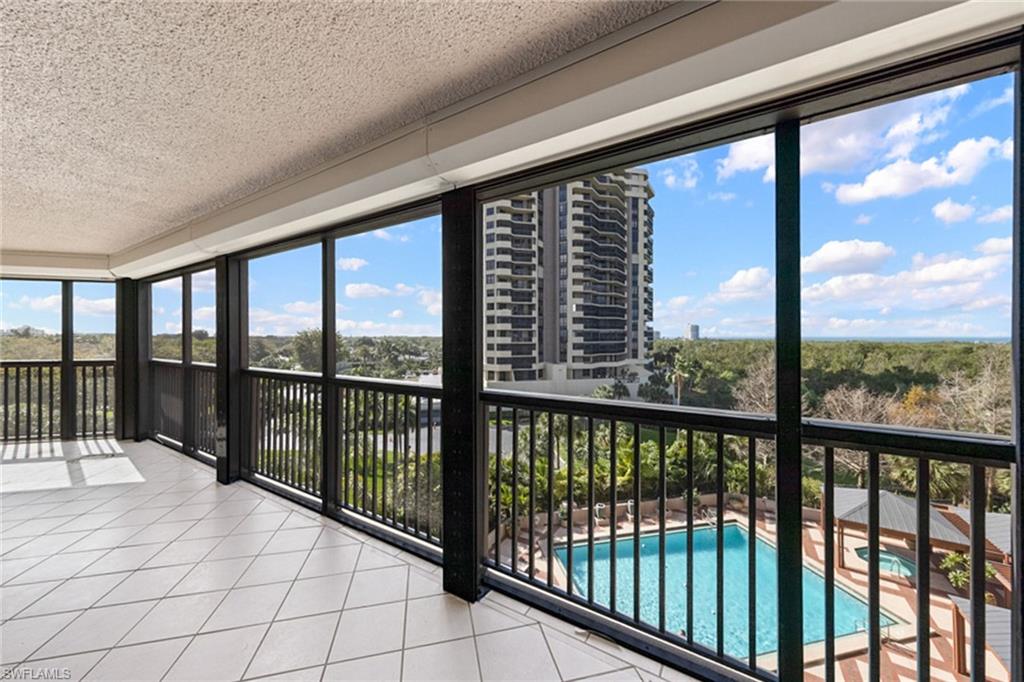 DORCHESTER - Residential