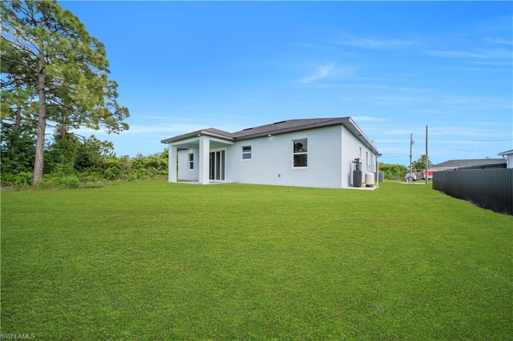 LEHIGH ACRES - Residential