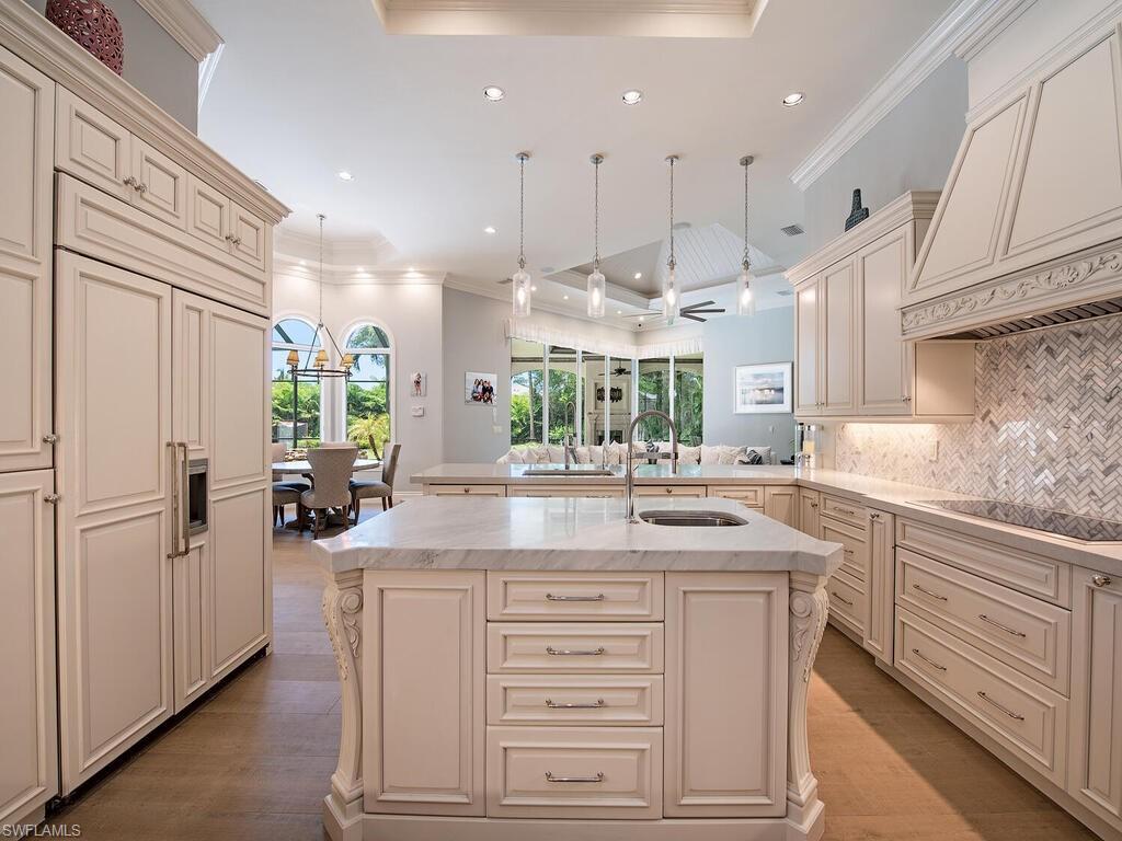 PINE RIDGE - Residential