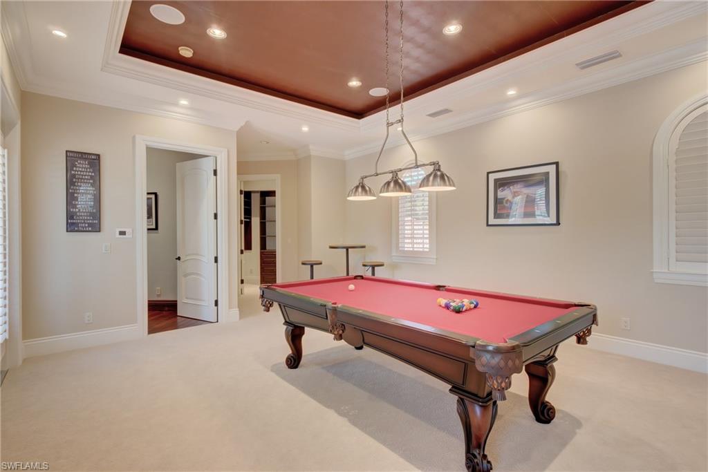 PINE RIDGE - Residential