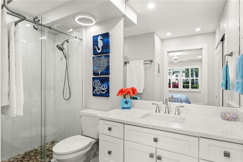 TOWN MANOR - Residential