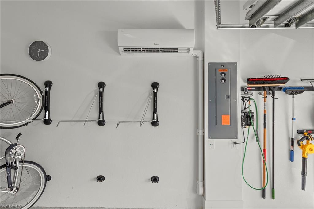 SPARROW CAY - Residential