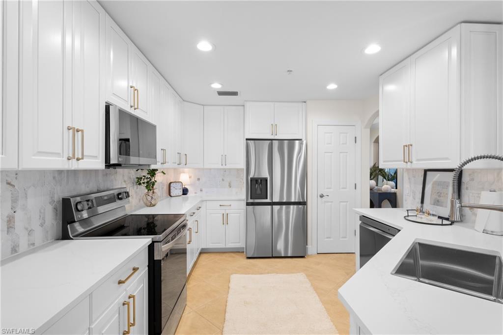 SILVERSTONE - Residential