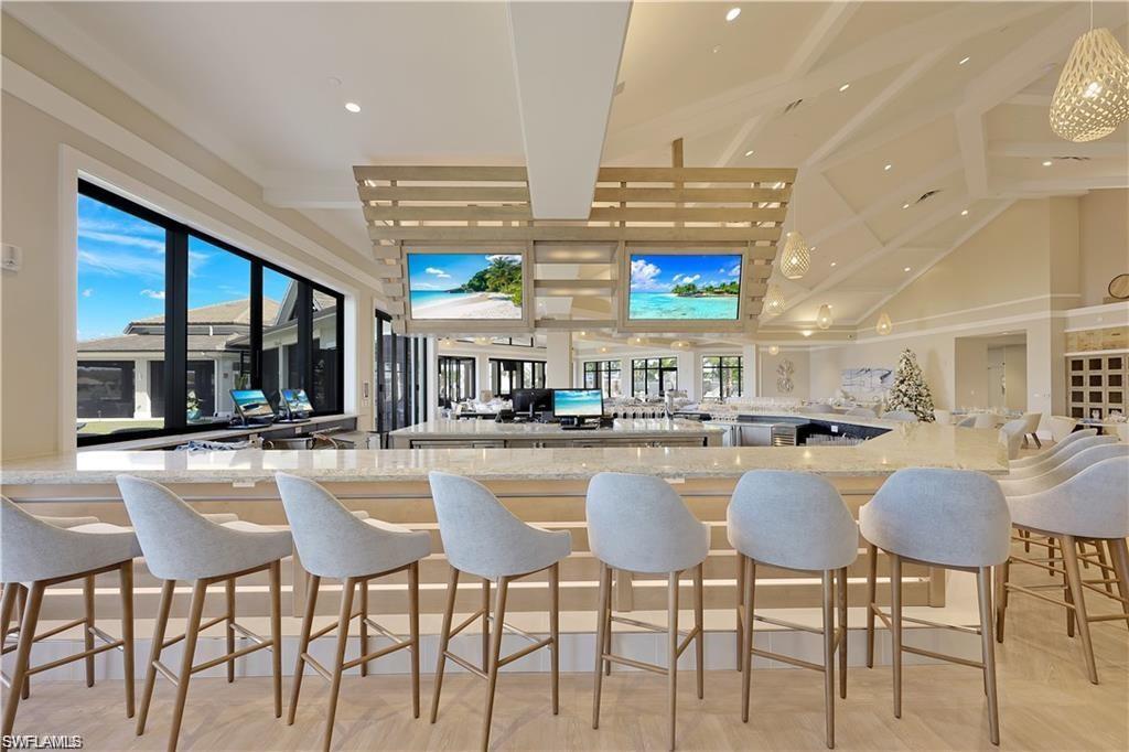 SILVERSTONE - Residential