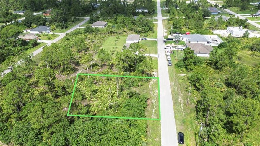This is your opportunity to own a prime lot in Lehigh Acres! This rear south facing lot has great sun exposure and is ready to be cleared and built on. Nice and private, this east Lehigh Acres is the perfect location to build your dream home.