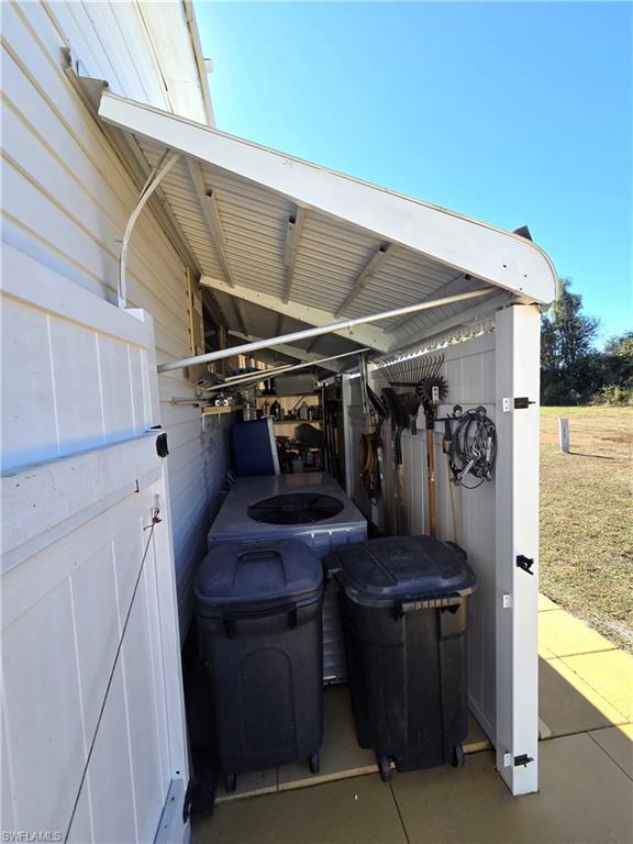 LAZY DAYS MOBILE VILLAGE - Residential