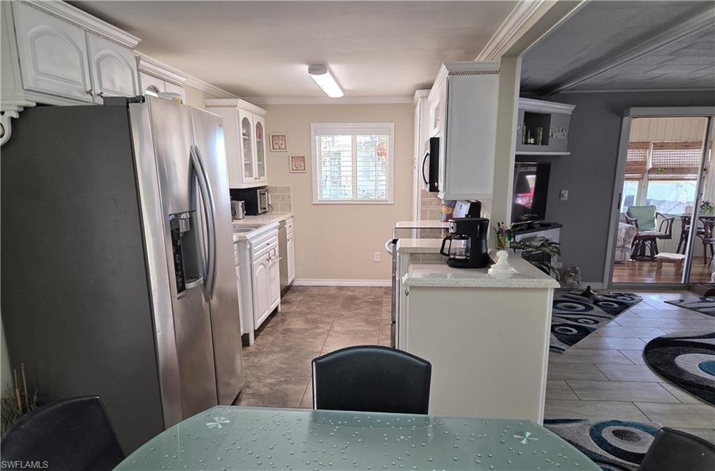 LAZY DAYS MOBILE VILLAGE - Residential