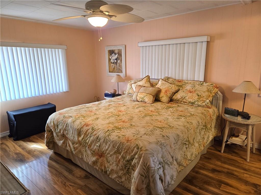 LAZY DAYS MOBILE VILLAGE - Residential