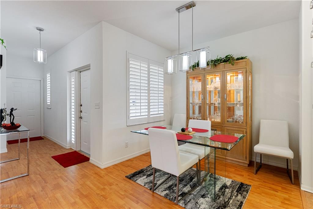 CROWN POINTE SHORES - Residential