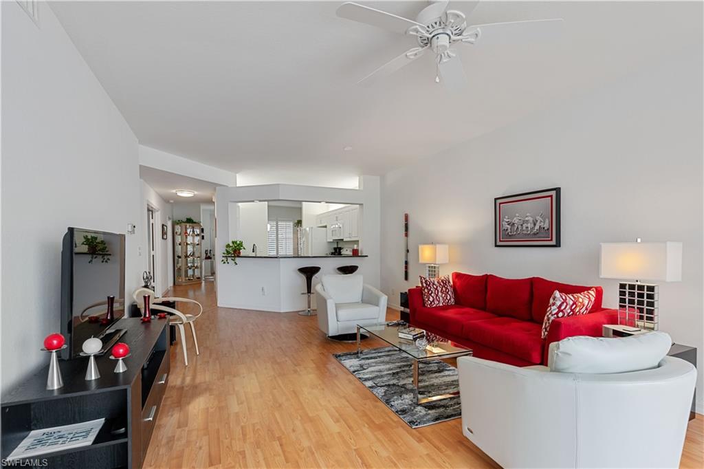 CROWN POINTE SHORES - Residential