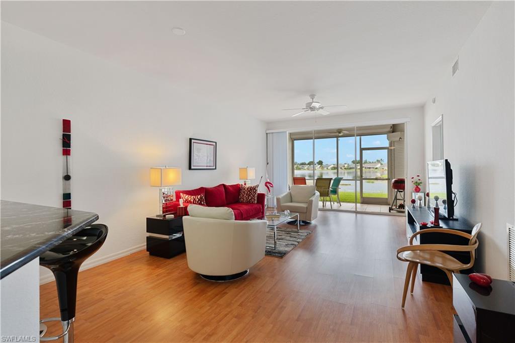 CROWN POINTE SHORES - Residential