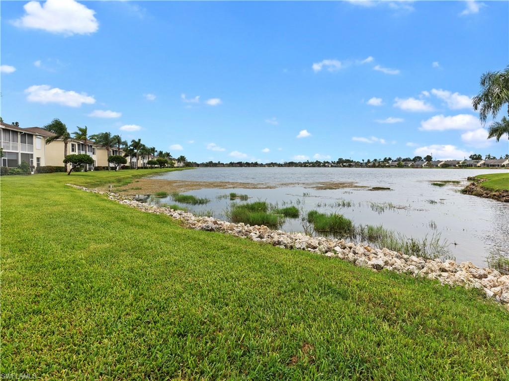 CROWN POINTE SHORES - Residential