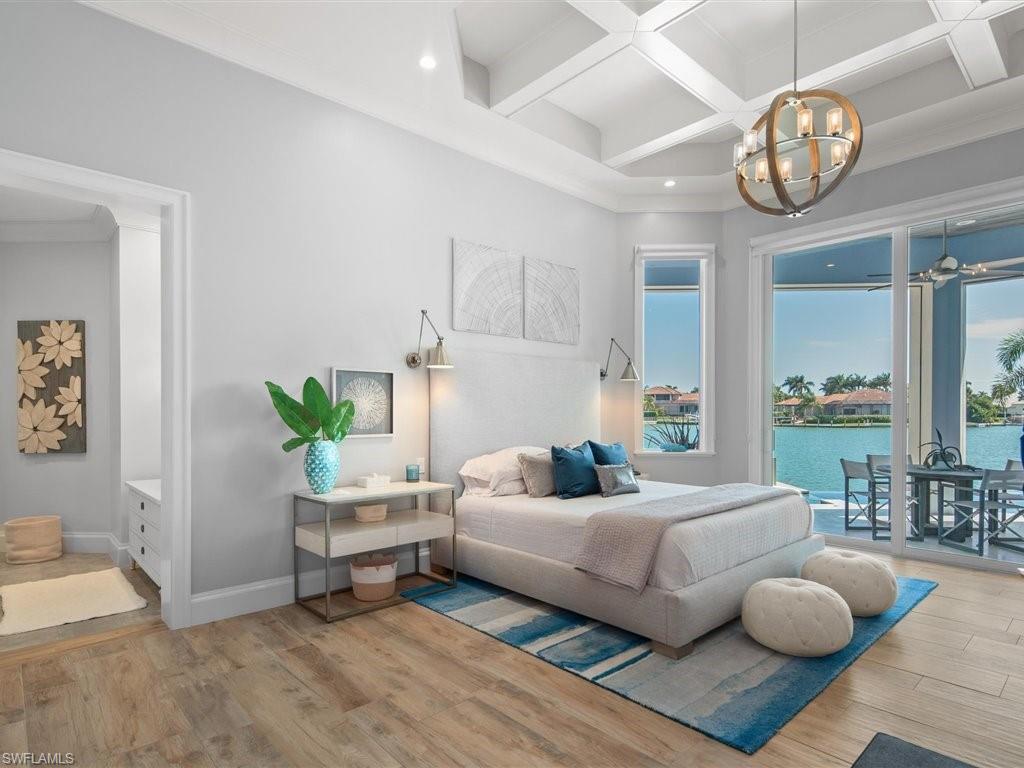 MARCO BEACH - Residential