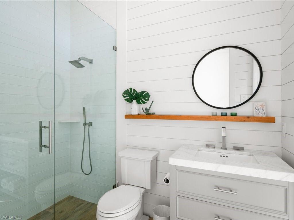 MARCO BEACH - Residential