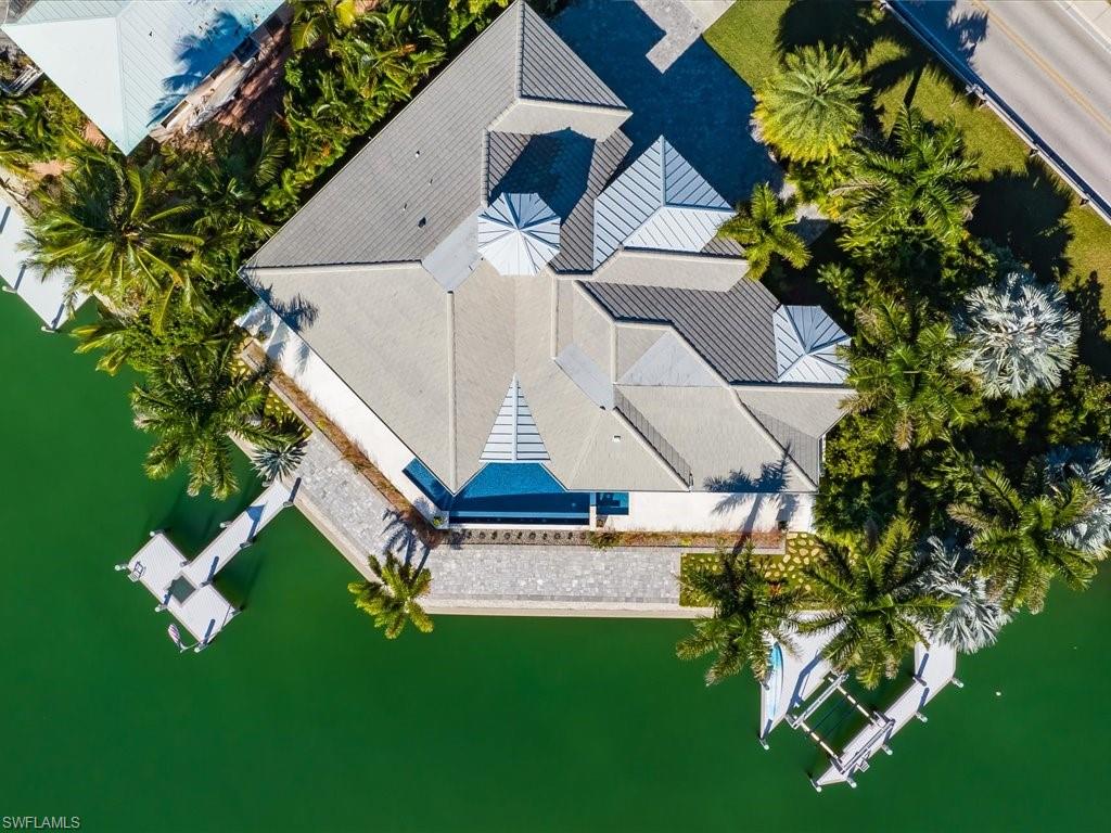 MARCO BEACH - Residential