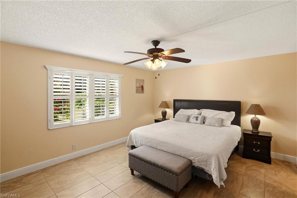 GLADES COUNTRY CLUB - Residential