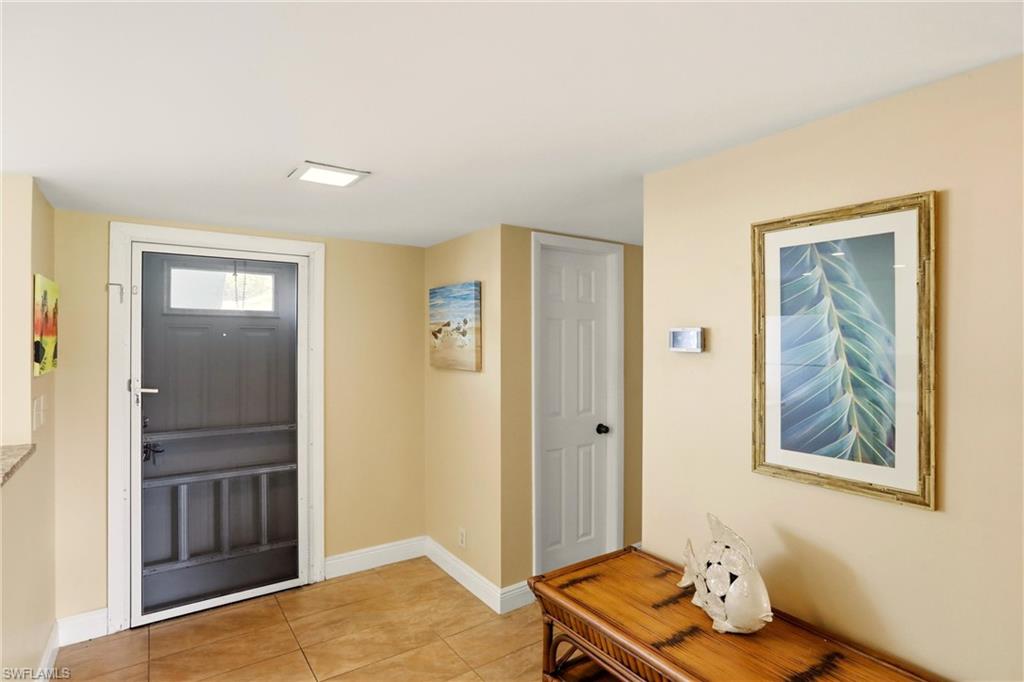 GLADES COUNTRY CLUB - Residential