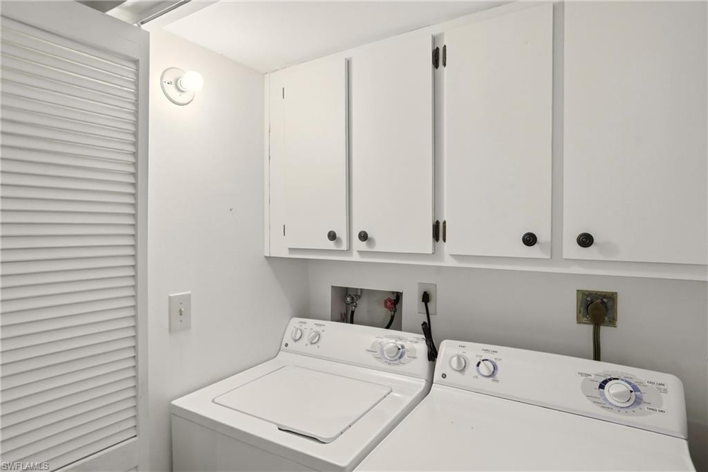 GLADES COUNTRY CLUB - Residential