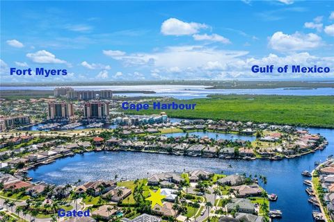 5601 Merlyn LN CAPE CORAL FL 33914