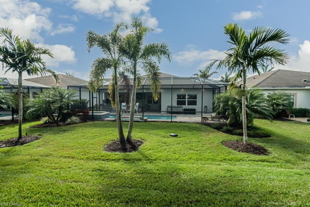 SAVANNAH LAKES - Residential