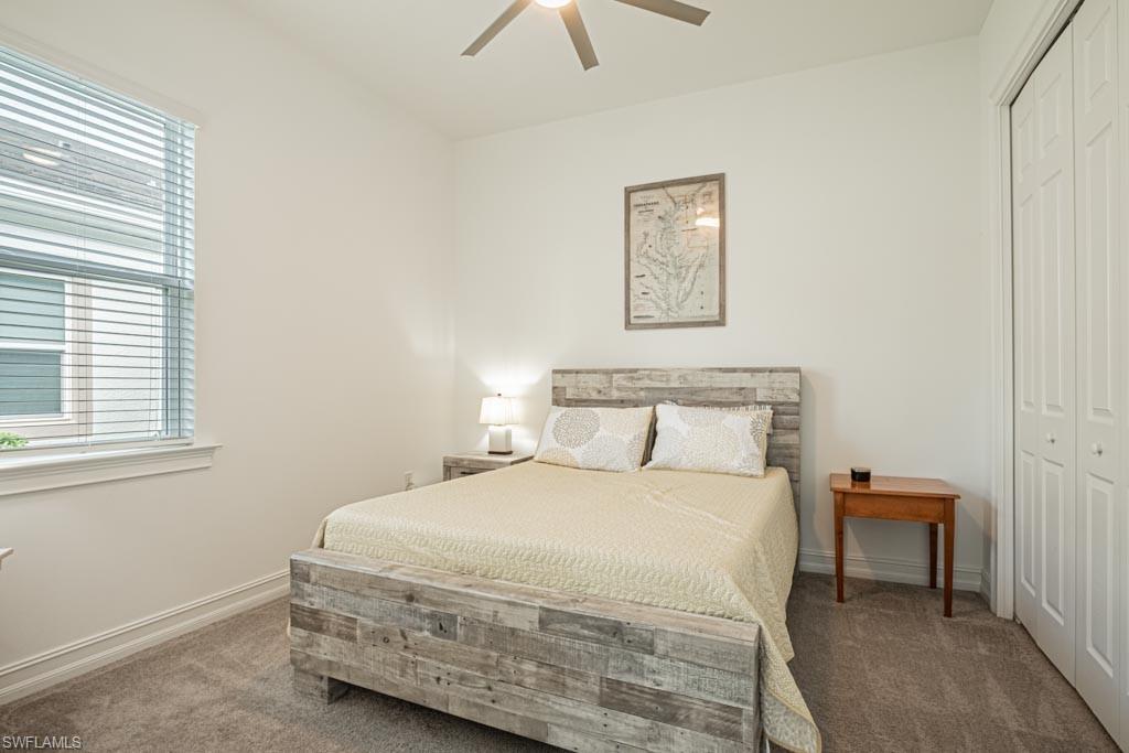 SAVANNAH LAKES - Residential