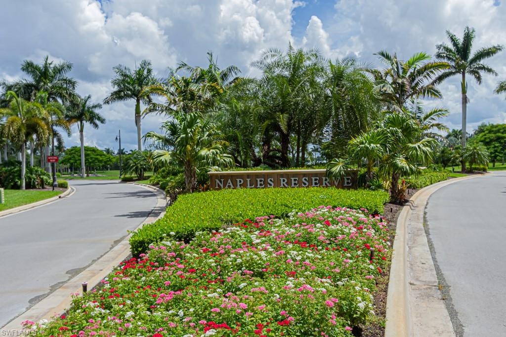 SAVANNAH LAKES - Residential