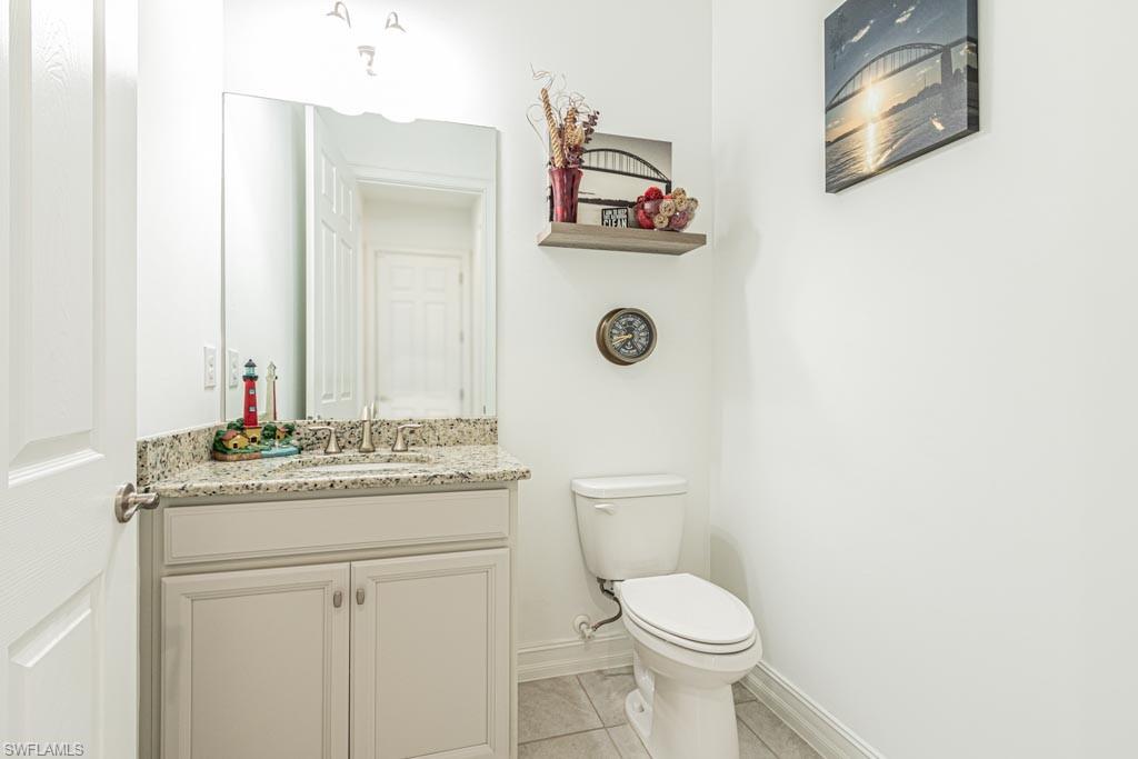 SAVANNAH LAKES - Residential