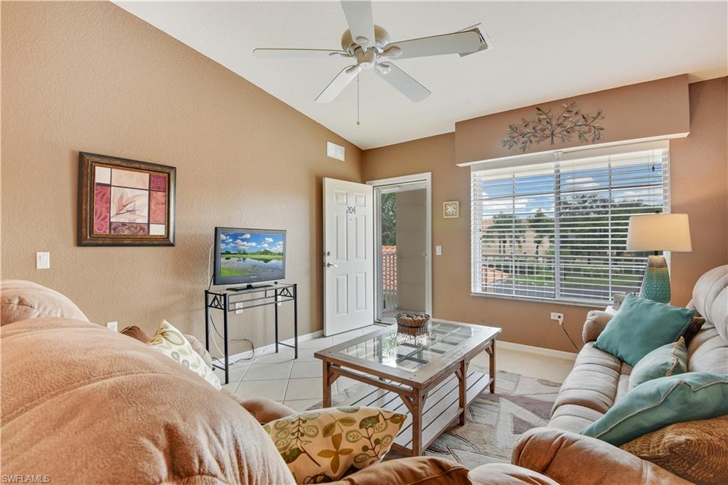 ROSEWOOD POINTE GARDEN - Residential