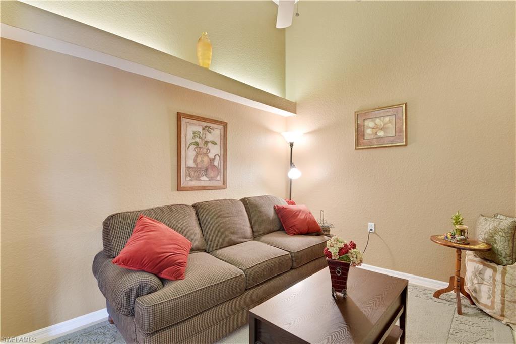 ROSEWOOD POINTE GARDEN - Residential