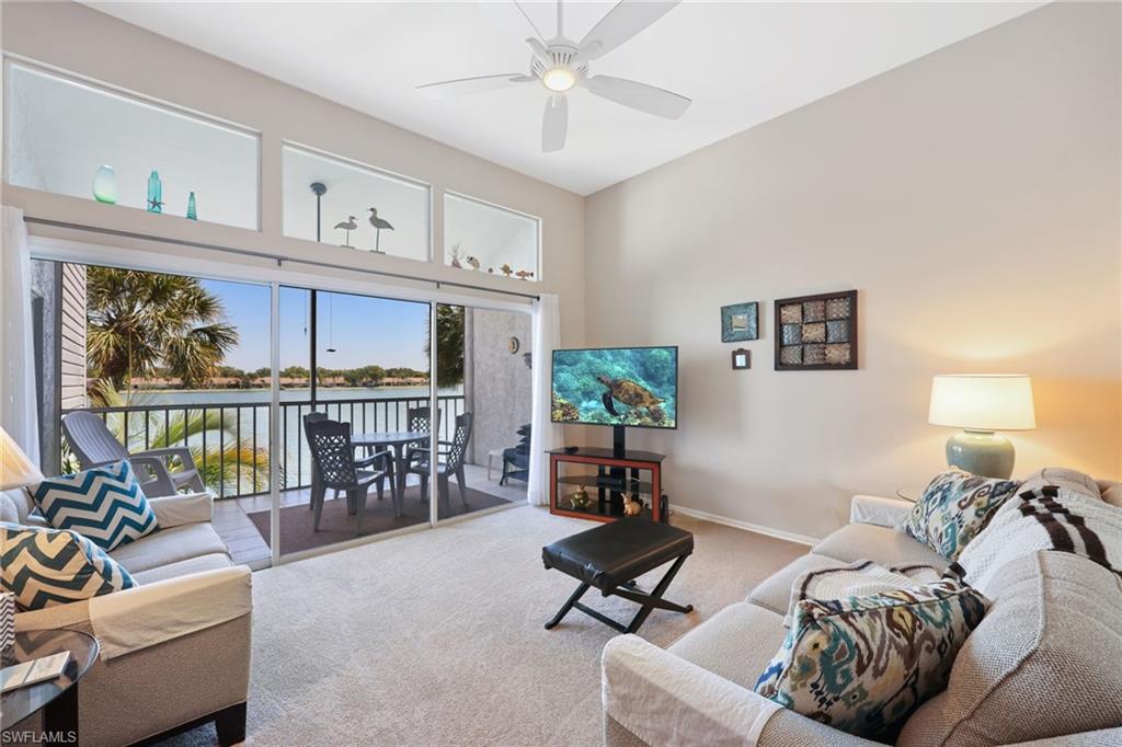 LAKESIDE CARRIAGE HOMES - Residential Lease