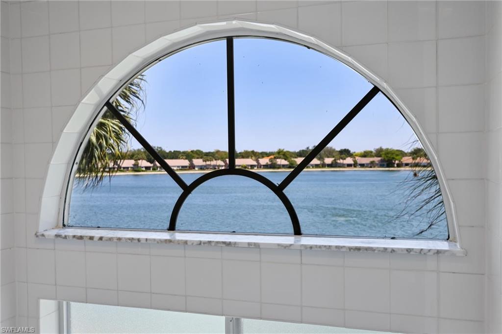 LAKESIDE CARRIAGE HOMES - Residential Lease