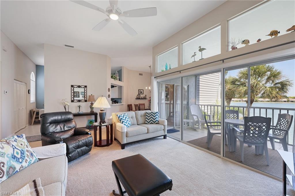 LAKESIDE CARRIAGE HOMES - Residential Lease