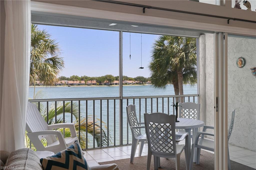 LAKESIDE CARRIAGE HOMES - Residential Lease