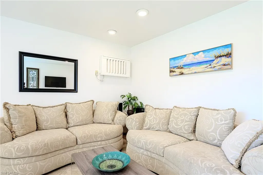 Marco Island, Florida 34145, United States, 2 Bedrooms Bedrooms, ,1 BathroomBathrooms,Residential,Active,114278