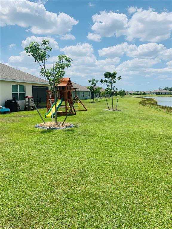 ENTRADA - Residential