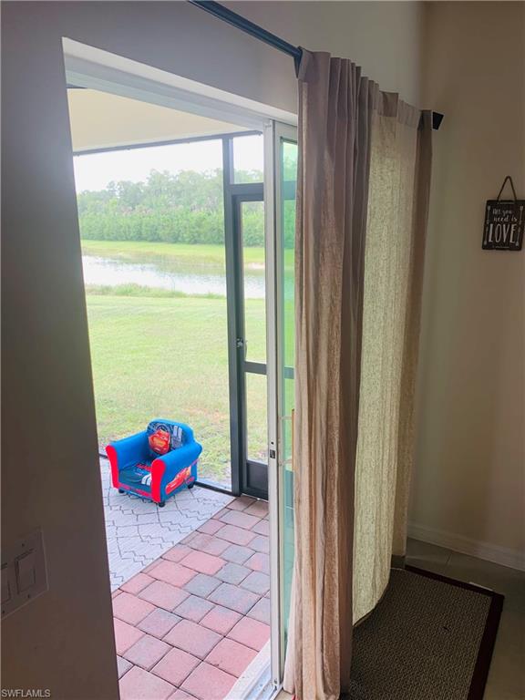 ENTRADA - Residential