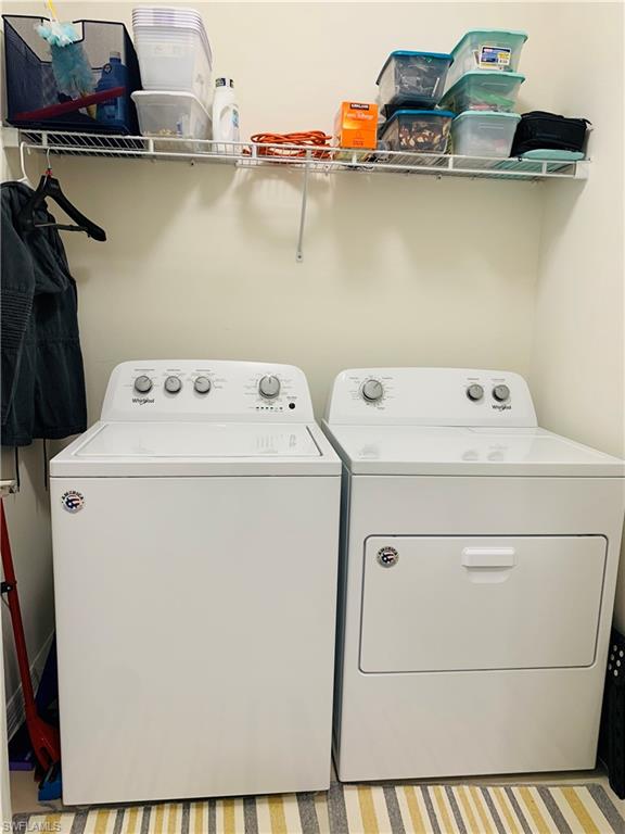 ENTRADA - Residential