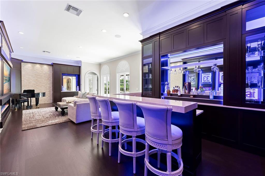 BAY LAUREL ESTATES - Residential